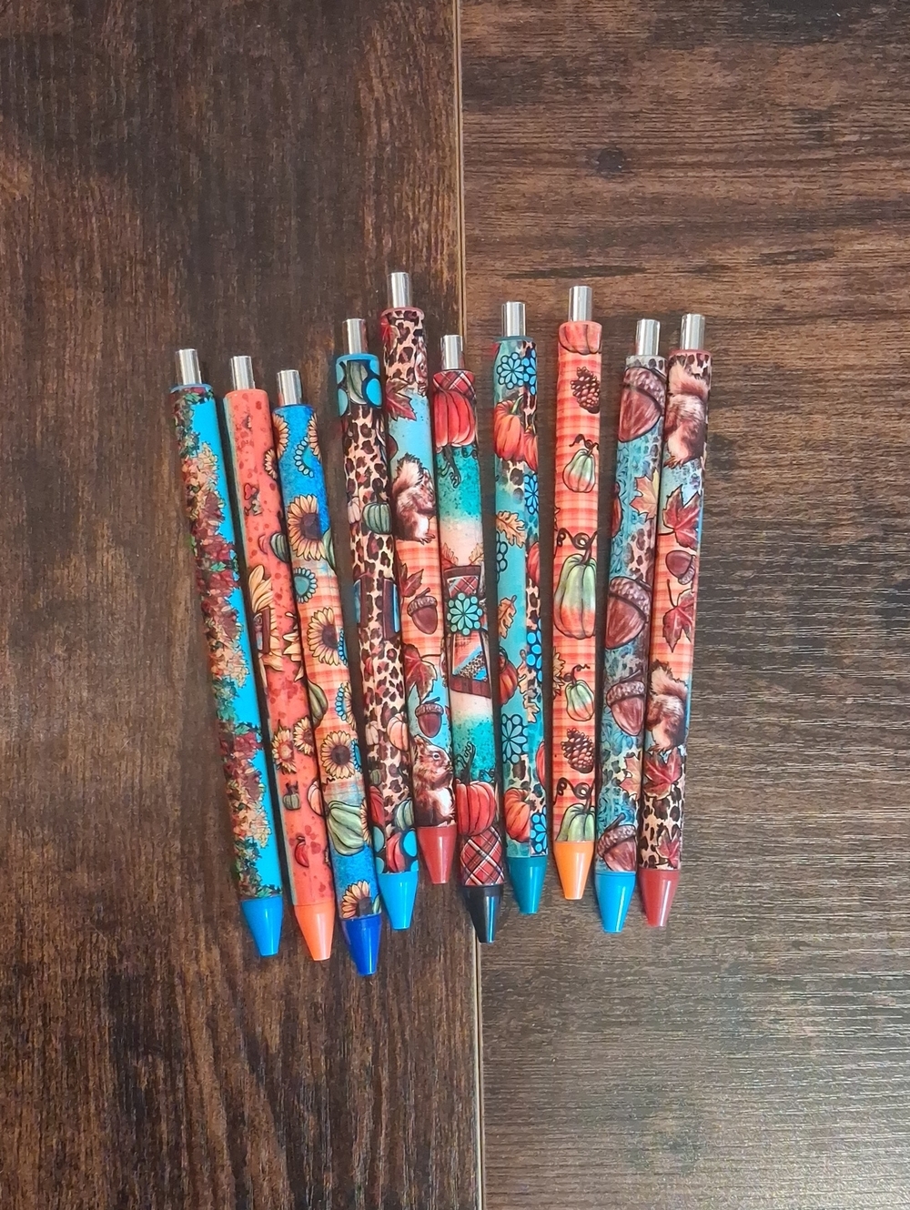 16 Pen Set!!